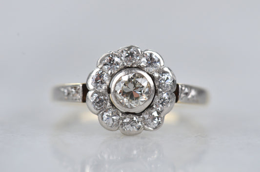 Warm Edwardian Daisy Ring