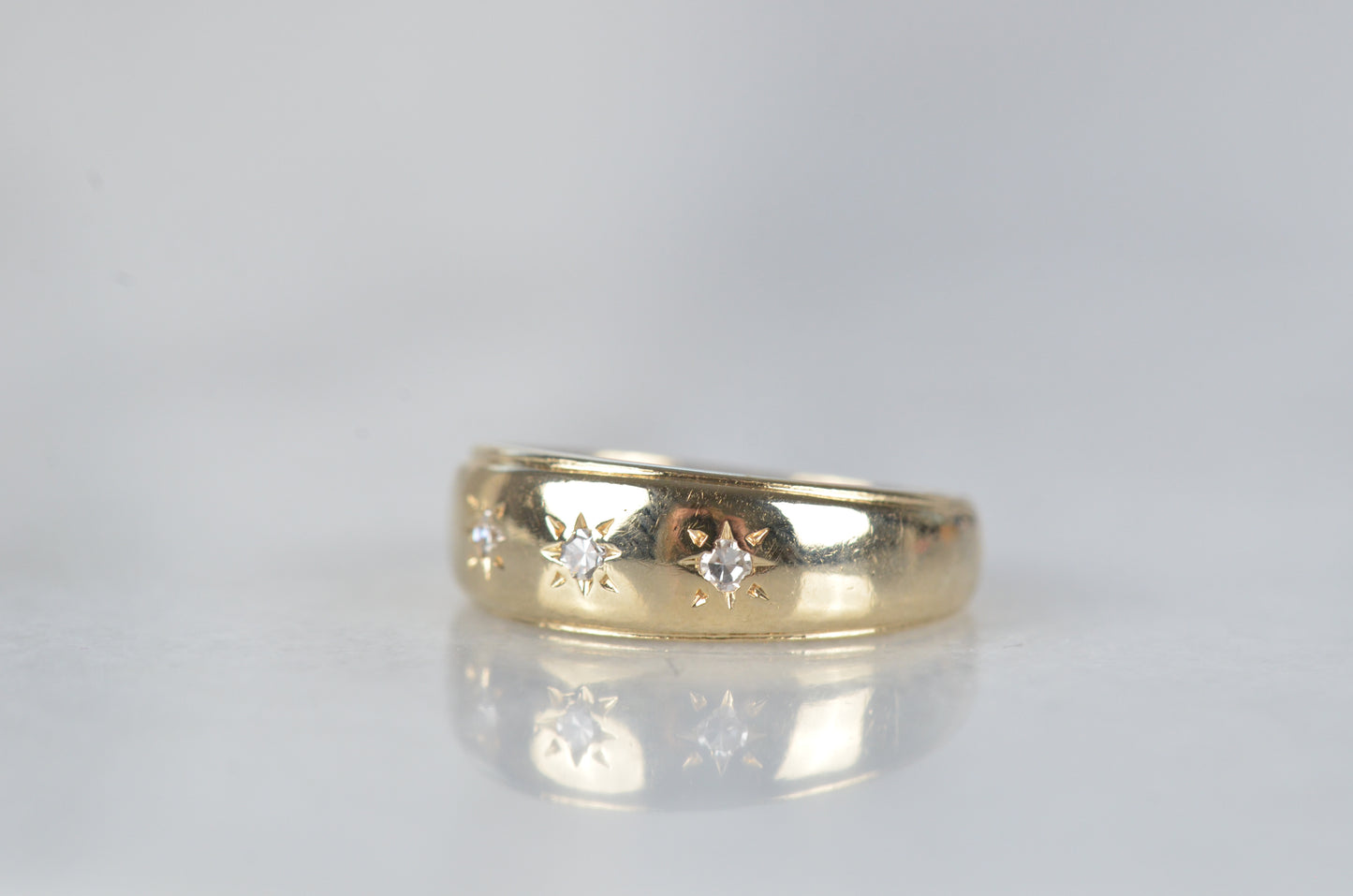 Classic Star-Set Trilogy Ring