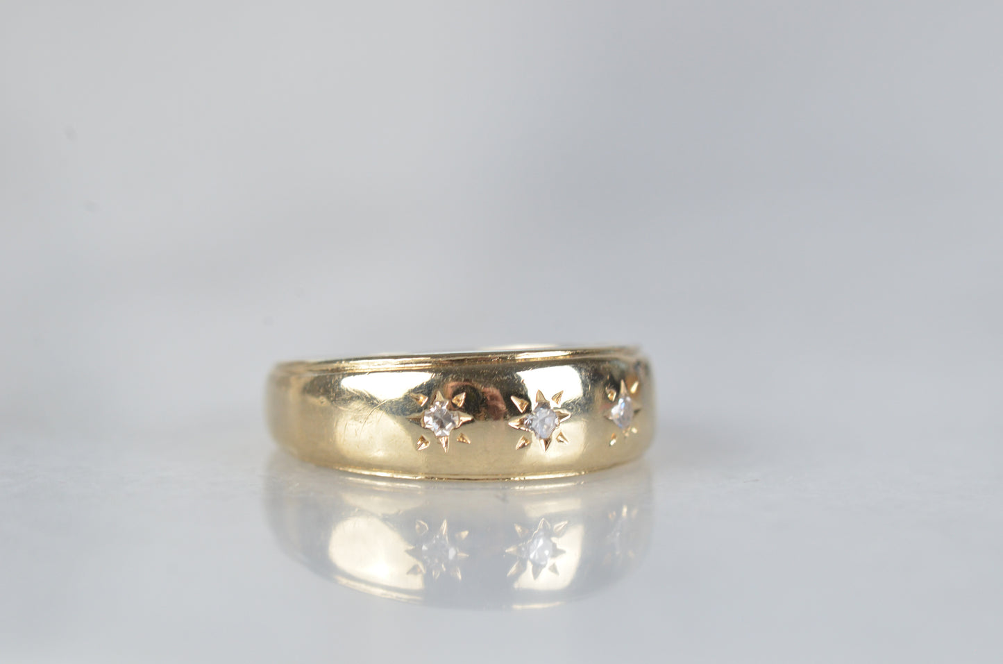 Classic Star-Set Trilogy Ring