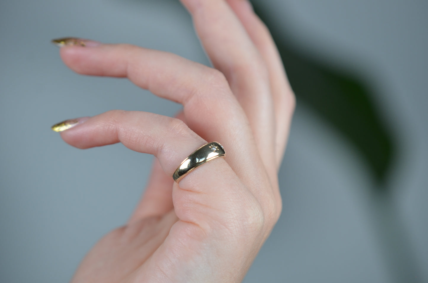 Classic Star-Set Trilogy Ring