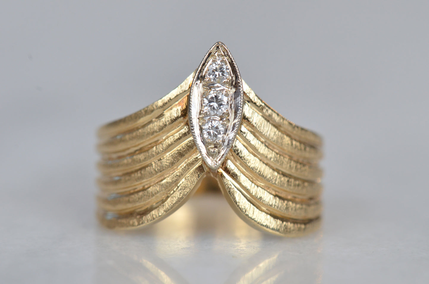 Scintillating Vintage Bold Tiara Ring