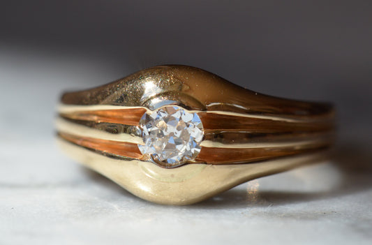 Gorgeous Retro Diamond Ring