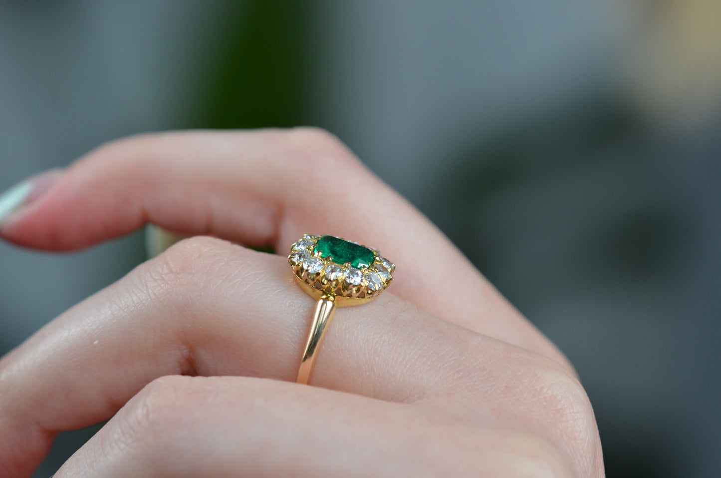Captivating Victorian Emerald Halo Ring