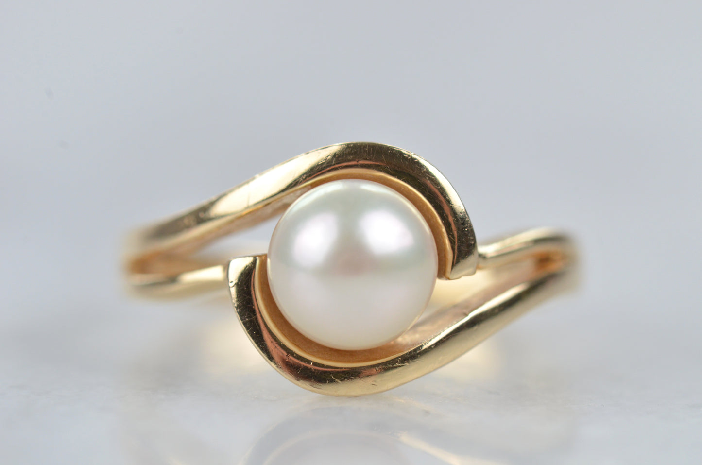 Swirling Pearl Ring