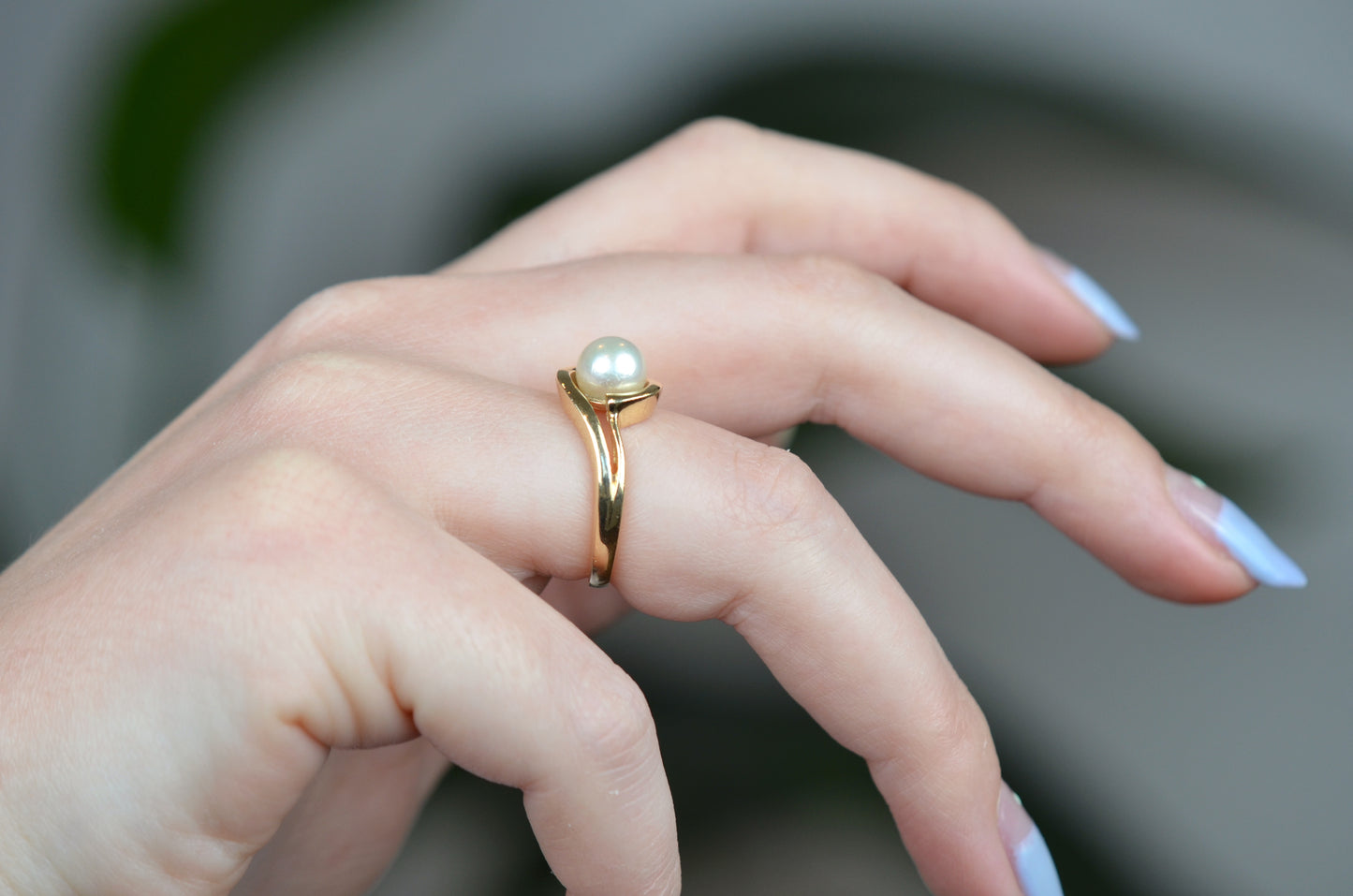 Swirling Pearl Ring