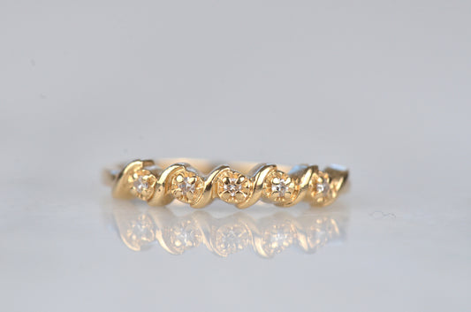 Dainty Estate Five Stone Band