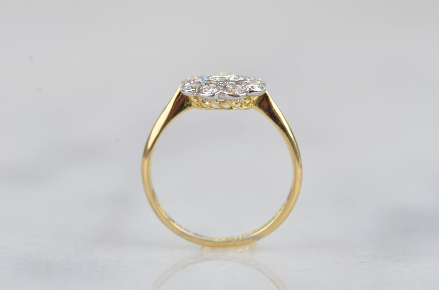 Crisp Vintage Diamond Daisy Ring