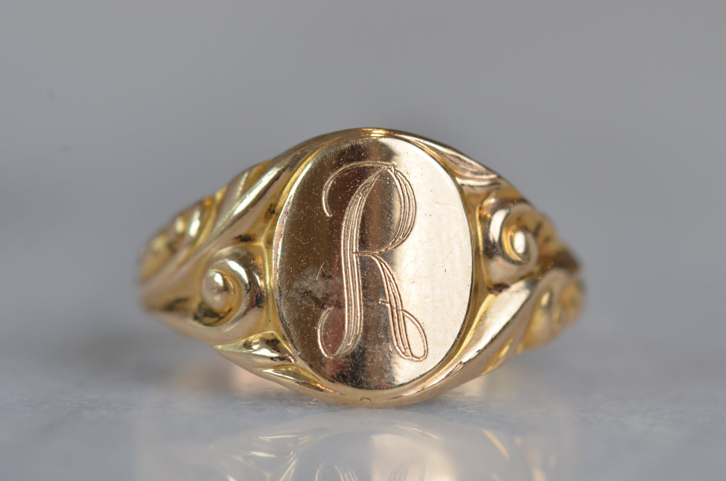 Swirling Art Nouveau Style Signet Ring