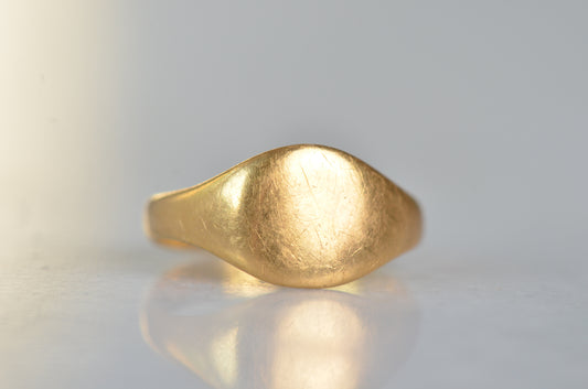 Buttery Baby Signet Ring