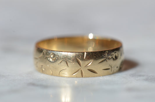 Sweet Vintage Chased Eternity Band