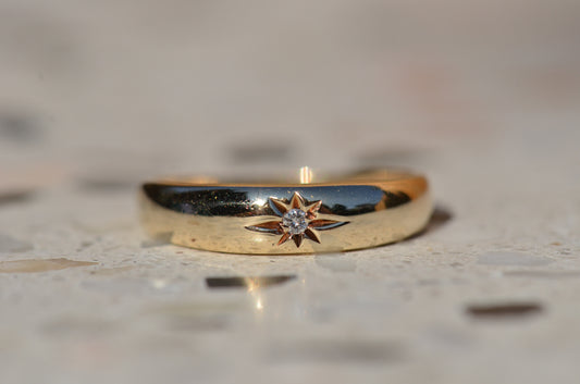 Tiny Estate Star Set Ring