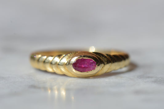 Sleek Vintage French Ribbed Ruby Ring