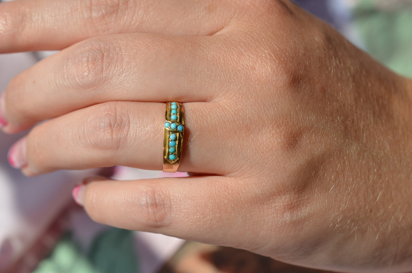 Elegant Victorian Turquoise Band Ring