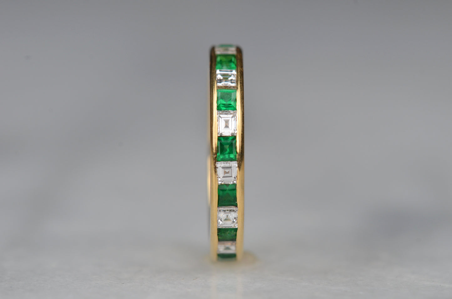 Stunning Vintage Emerald and Diamond Eternity Ring