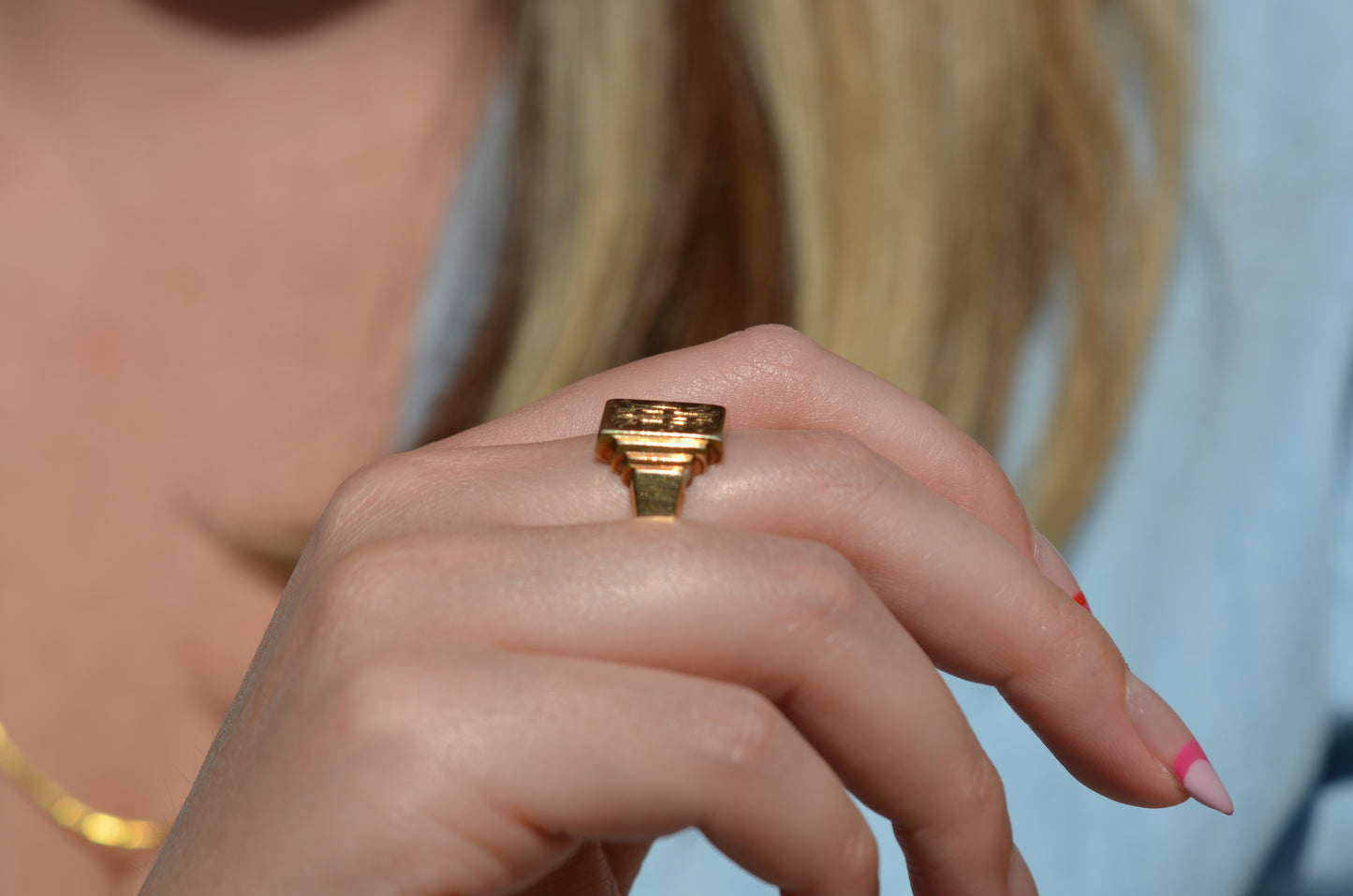 Bold Midcentury Monogram Signet