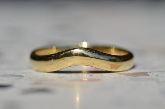 Versatile Estate Scoop Band