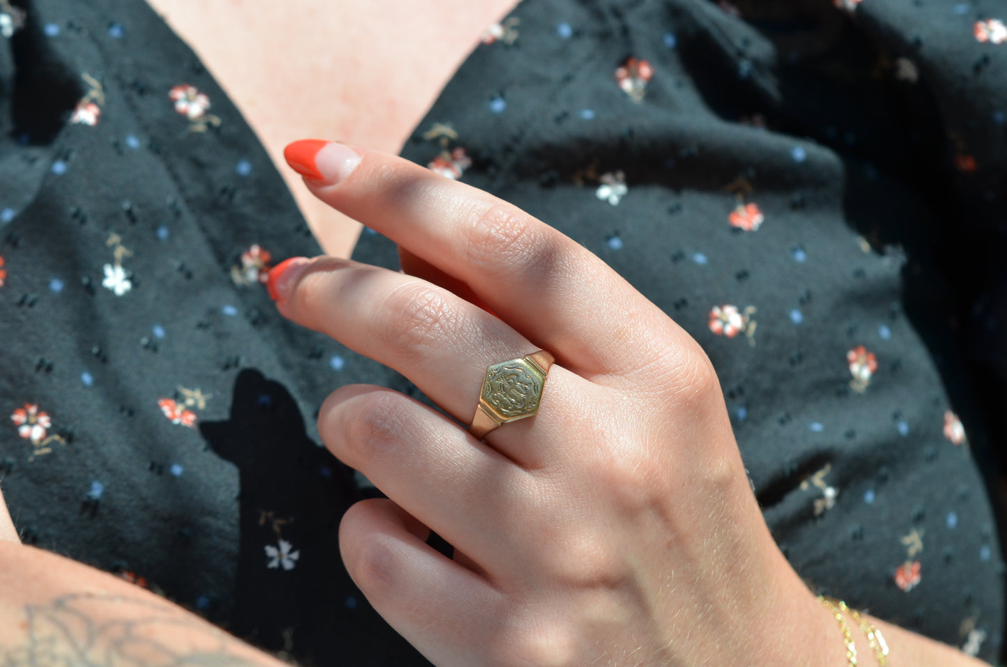 Gorgeous Vintage Hexagon Signet Ring