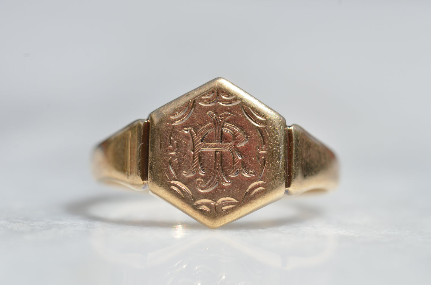Gorgeous Vintage Hexagon Signet Ring
