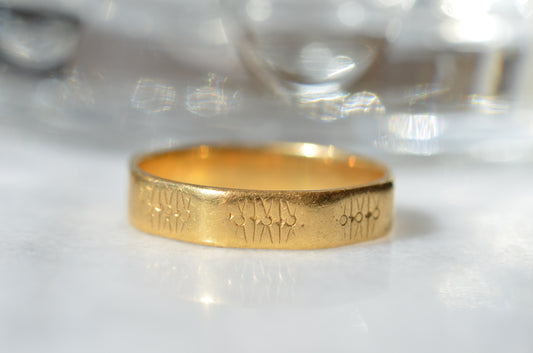 Worn Vintage Geometric Orange Blossom Band